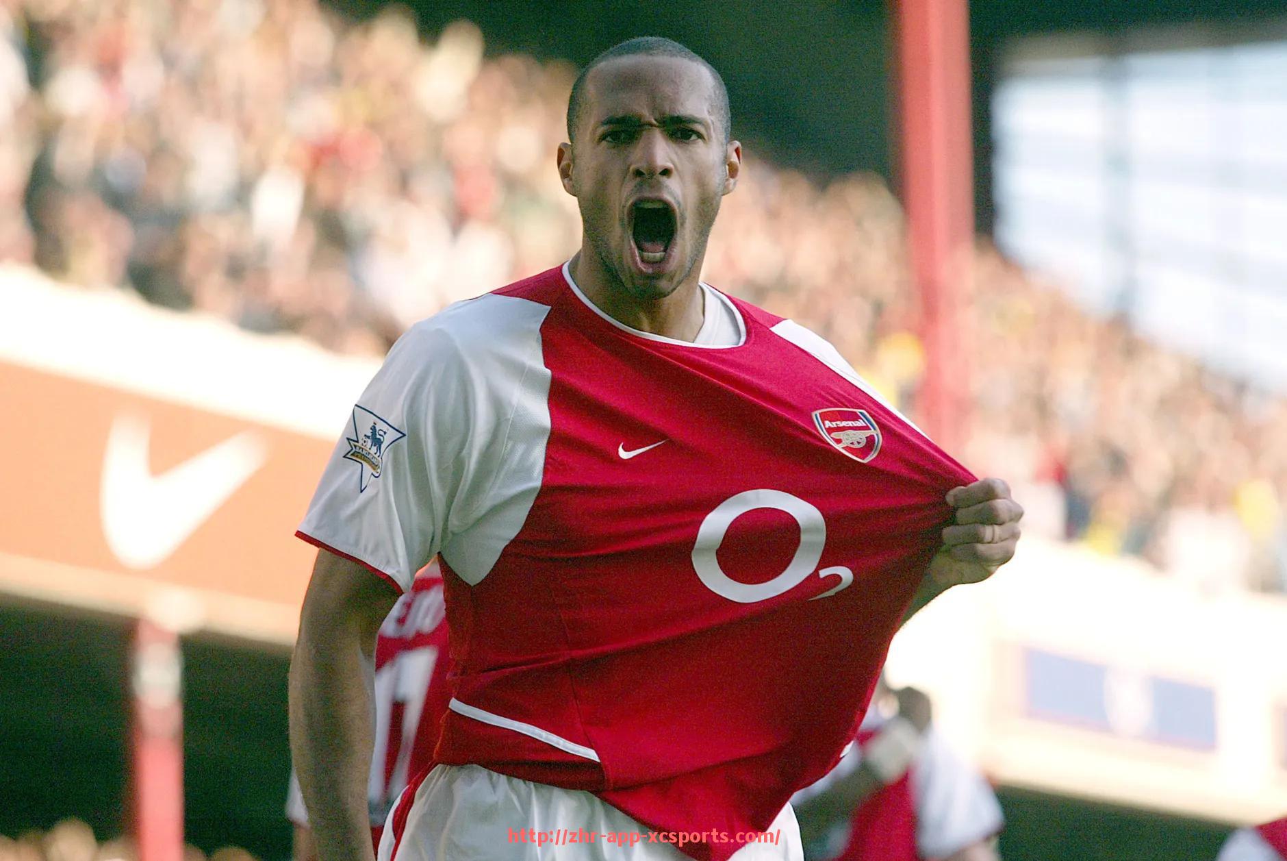 杏彩体育-李楠加盟CBA球足球队:从篮球到足球的跨界之旅